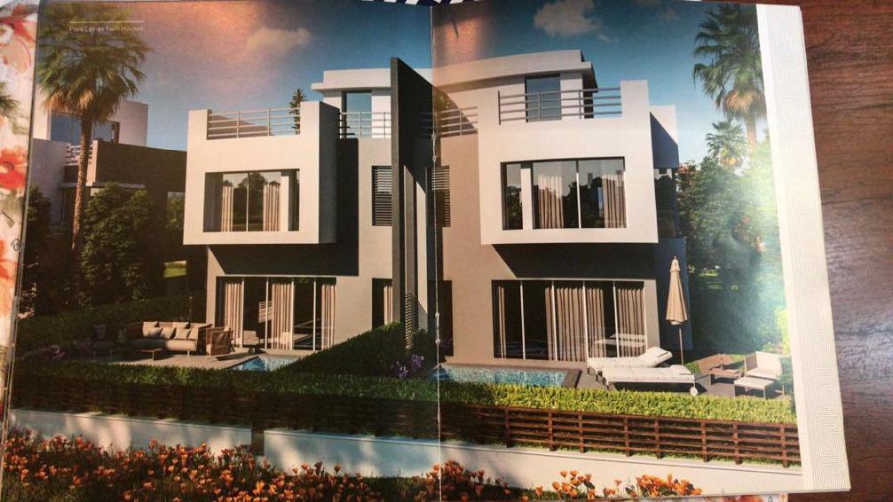 twinhouse for sale in Hyde Park New Cairo